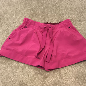 Lululemon Hot pink shorty shorts